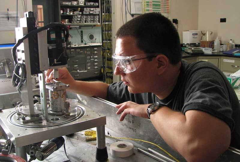 Mentors Making a Difference: Changing Young Lives